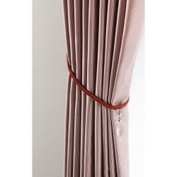 カーテンタッセル CT60(全4色) TOSO ピンク色のカーテンが束ねられている様子